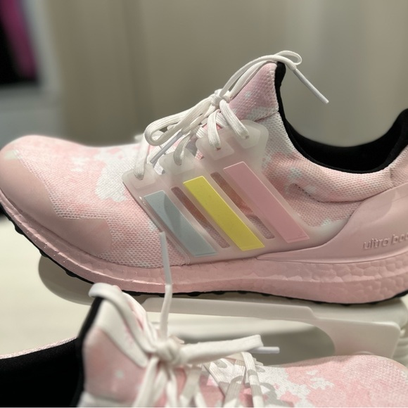 COPY - Adidas Ultraboost Pastel Pink Multicolor. Women’s size 9.5 H02810 - Picture 4 of 13